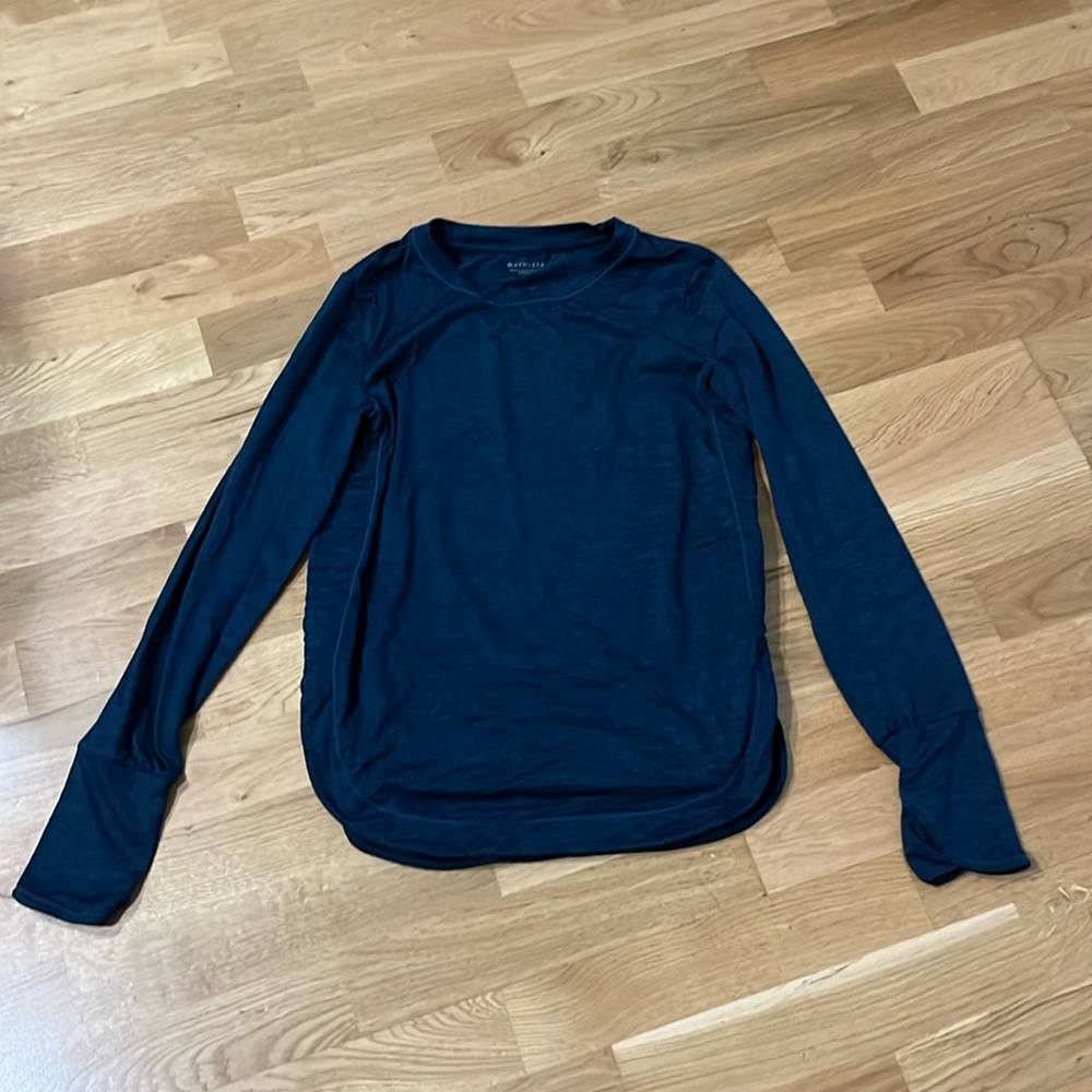 Athleta long sleeve
